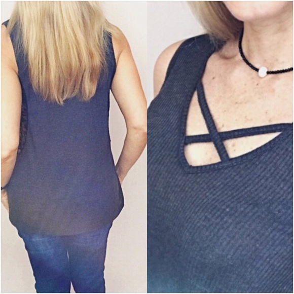 Lace Criss Cross Flowy Tank Top SML - Picture 5 of 7